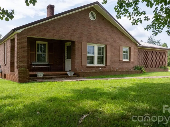 316 Drexel Rd, Morganton, NC 28655