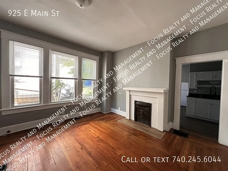 925 E Main St — Photo 6
