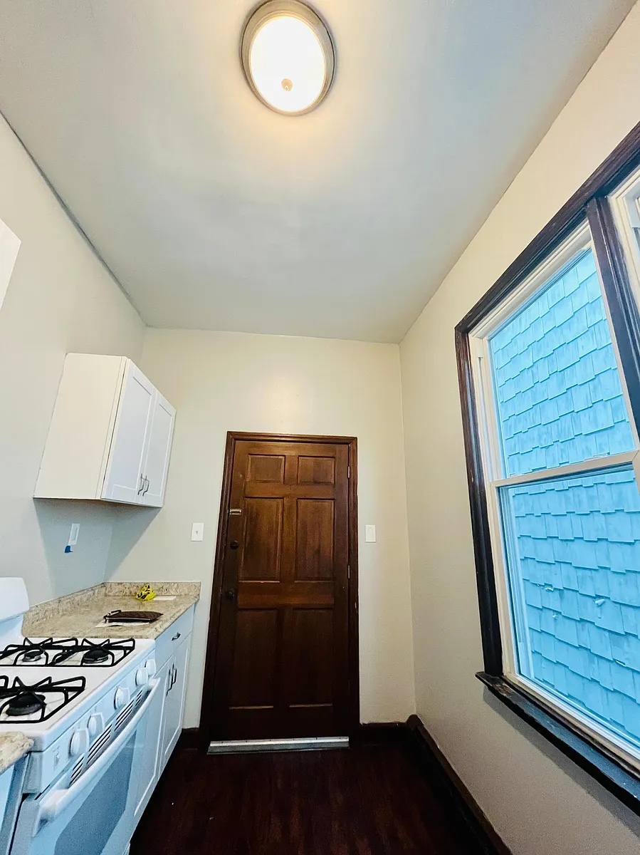 Unit opens into the kitchen - 930 Washington Ave #4