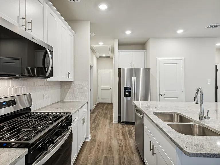 5110 Bonanza Ln — Photo 5