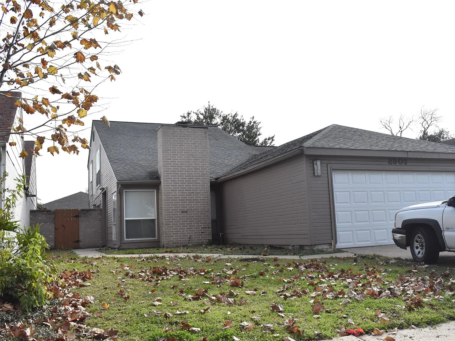 3 bed, 2.5 bath, 2168 sqft, $1,900 — Photo 2
