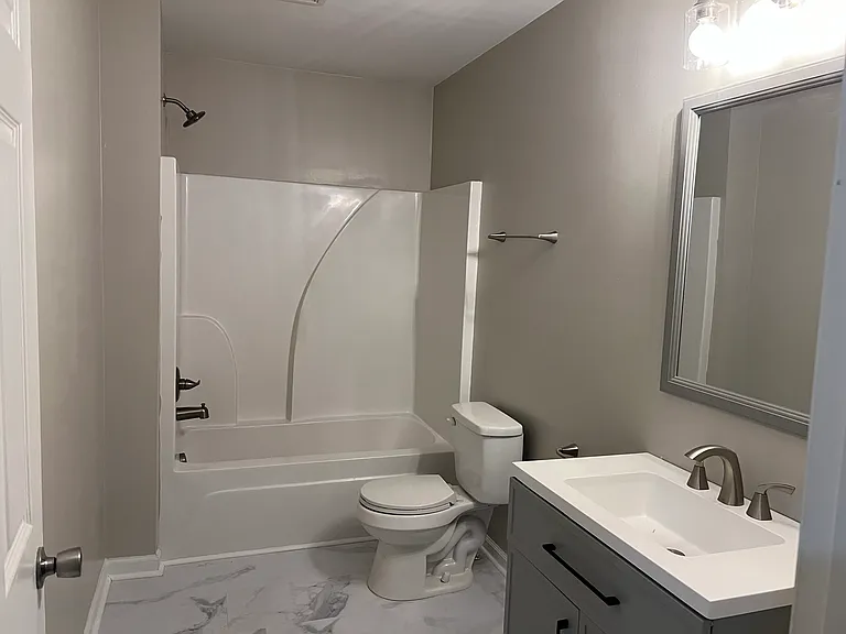 105 Chesapeake Ct — Photo 9