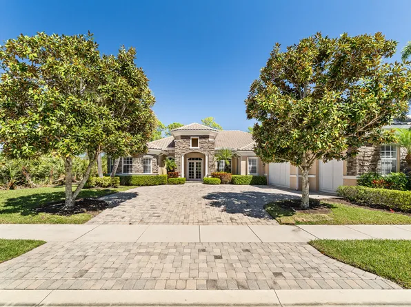 9424 SW Scarborough Court, Port St Lucie, FL 34986