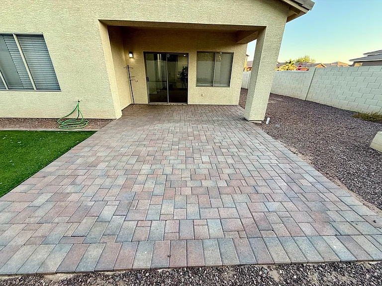 15238 W Custer Ln — Photo 31