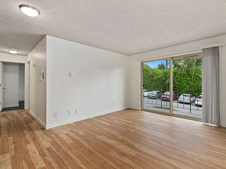 Stonebridge Apartments — Photo 101