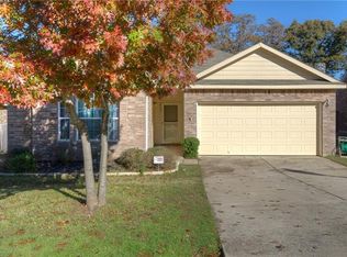 2309 Briar Forest Dr, Denton, TX 76210