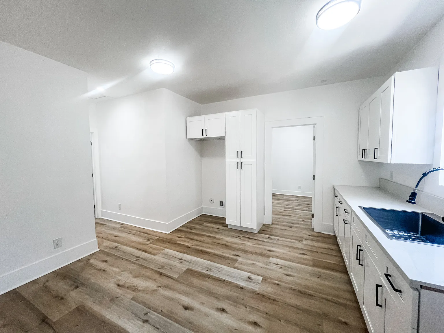 3 bed, 1.5 bath, 1438 sqft, $3,800 — Photo 2