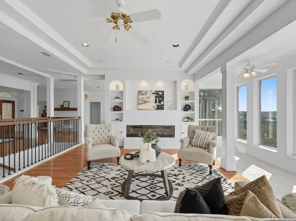 2 REMINGTON RUN, San Antonio, TX 78258