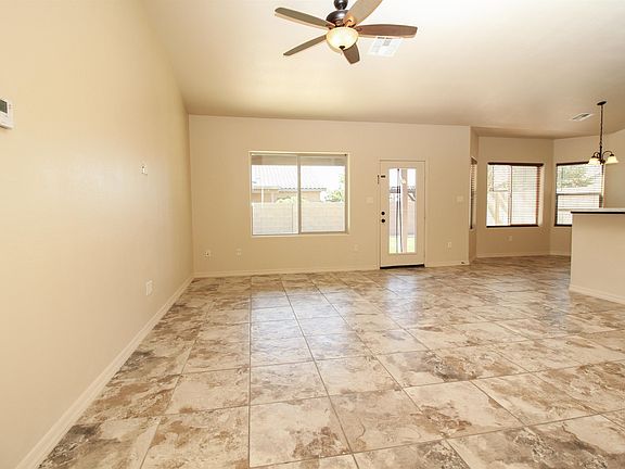 5th image of 263 E 13th St
