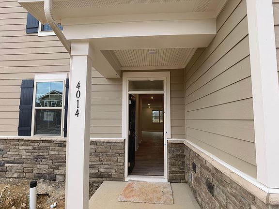 2nd image of 4014 Penwood Pl