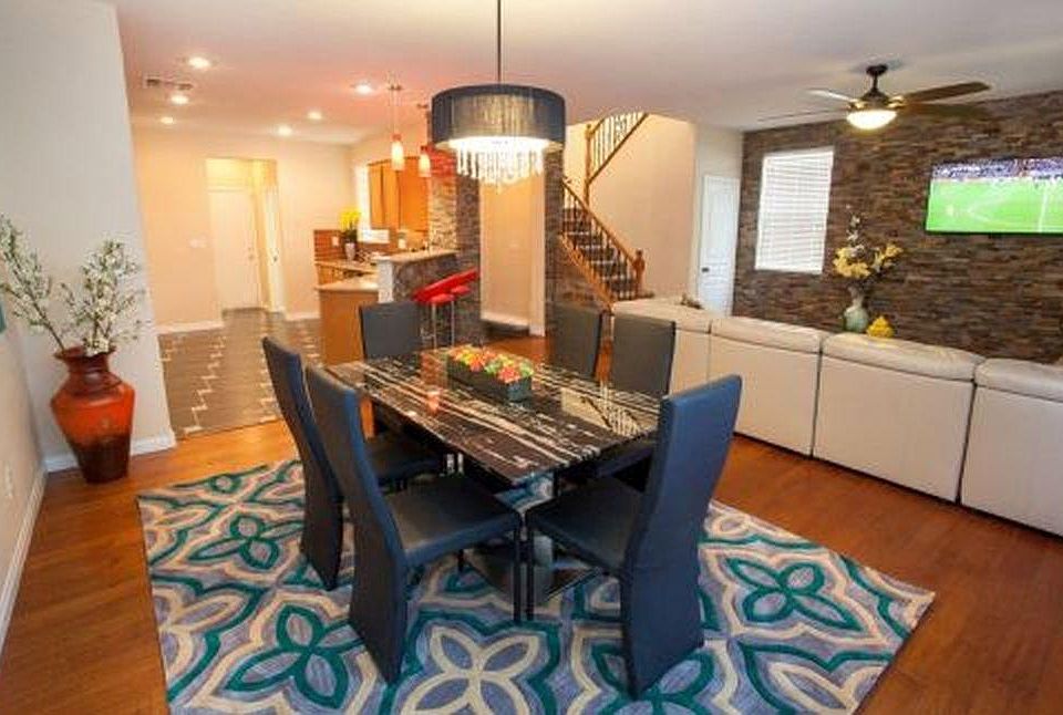 Dining / Living Combination