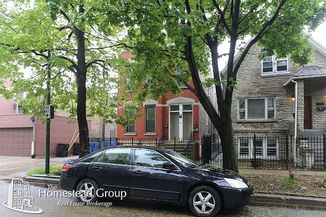 1st image of 1114 N Winchester Ave #2REAR
