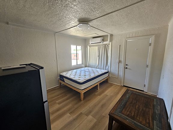 4th image of 767 N Main St #10