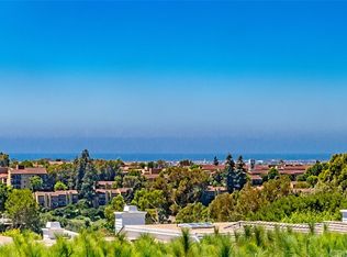 27 Northampton Ct #113, Newport Beach, CA 92660