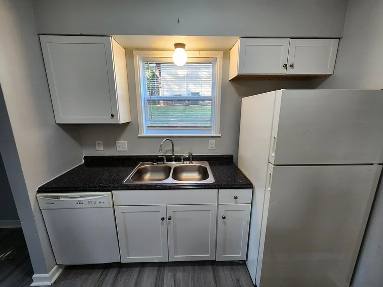 108 Beatty Downs Rd #A — Photo 6