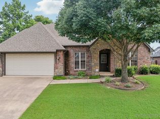 3261 E 145th Pl, Bixby, OK 74008