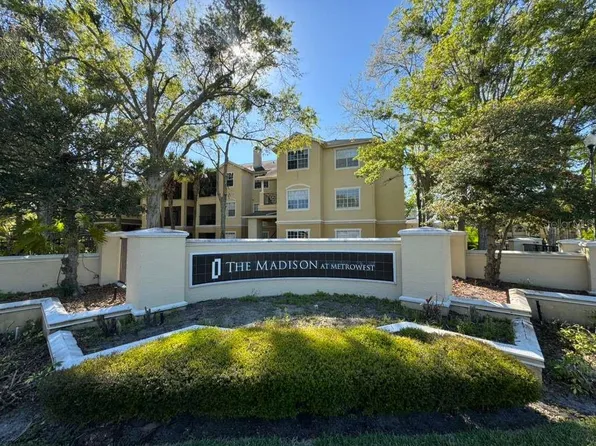 2632 Robert Trent Jones Dr APT 130, Orlando, FL 32835