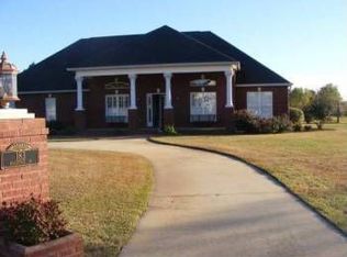 183 Wavertree Dr, Warner Robins, GA 31088