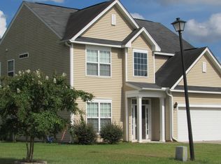 903 Laurel Oak Ln, Moncks Corner, SC 29461