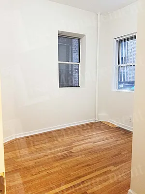 Rented by Lisa Management Inc | media 19