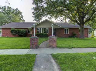 8041 Hunt Rd, Springfield, IL 62712