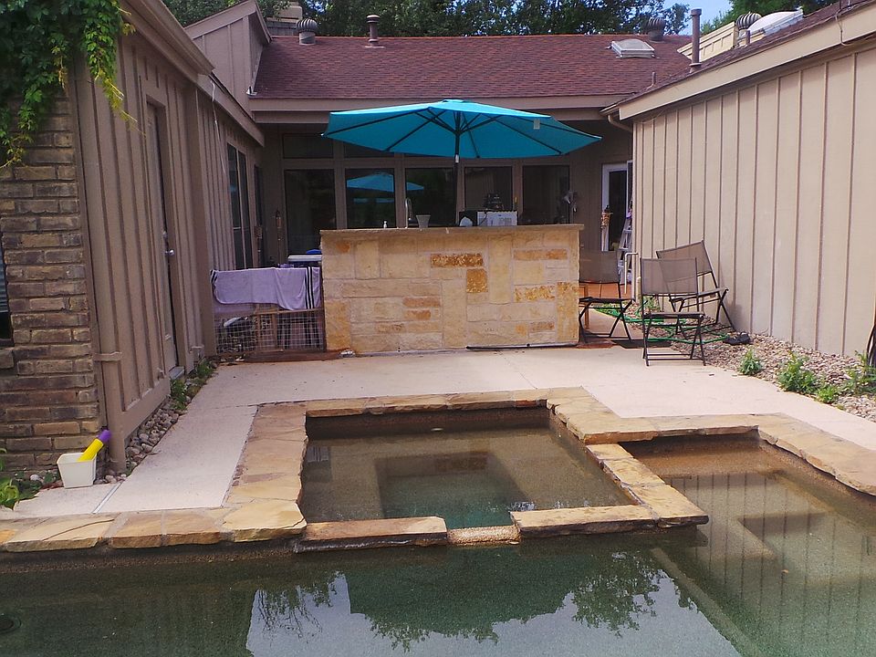 1st image of 6019 Blue Bay Dr