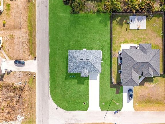 2nd image of 2501 26th St W