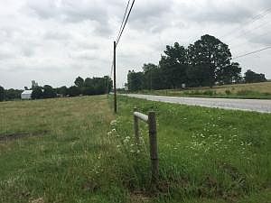 3rd image of 5850 W 392nd Hwy