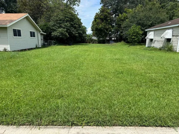 323 Glenwood St, Morgan City, LA 70380