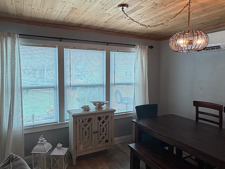 3637 Cardinal Blvd — Photo 3