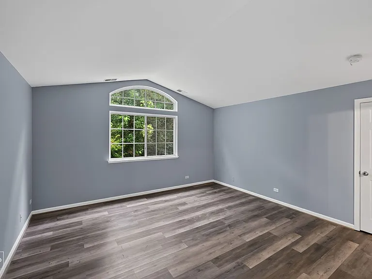 268 Southwicke Dr #B — Photo 6