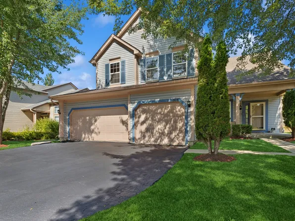 396 Fairfax Ln, Grayslake, IL 60030