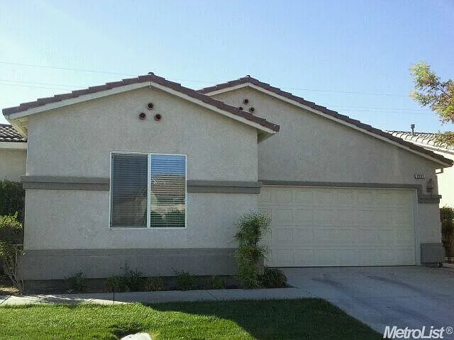 2997 La Vina Cir photo 1