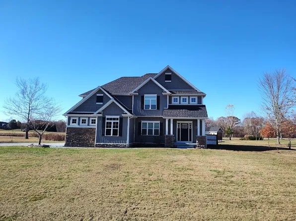 1295 Eagle Dr, Morehead, KY 40351