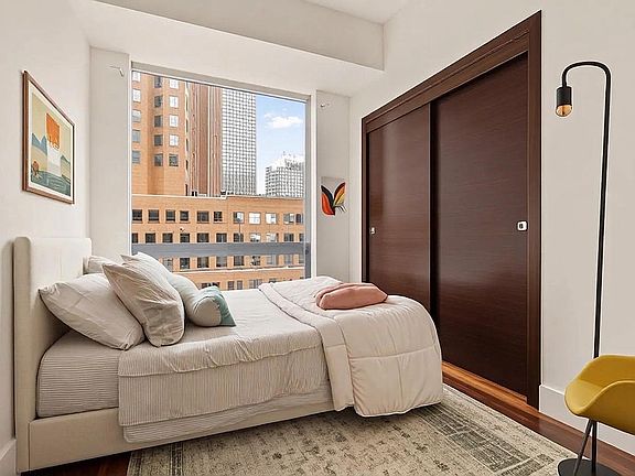 4th image of 150 Myrtle Ave APT 1105