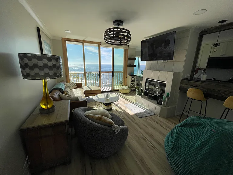 5015 Santa Cruz Ave — Photo 17