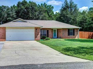 7740 Rustling Pines Dr, Milton, FL 32583