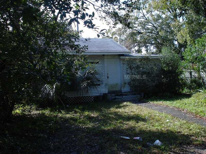 1st image of 1026 James Ave S