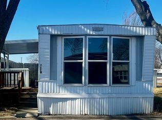 7 Country Club Dr #CO007, Countryside, IL 60525