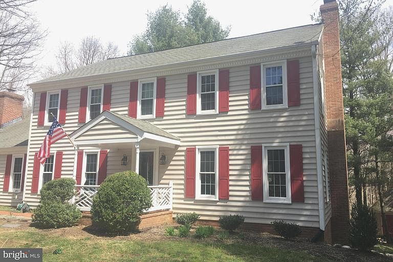 1st image of 3 Walter Cir