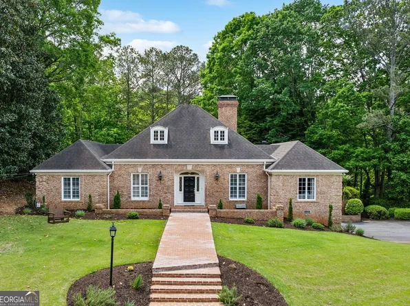 8925 Huntcliff Lake Ct, Sandy Springs, GA 30350