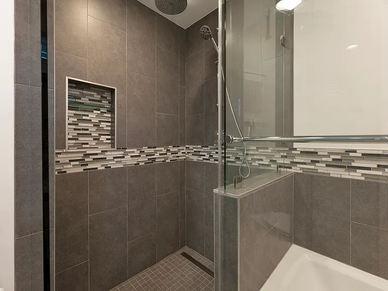 12803 Bloomfield St #2 — Photo 25