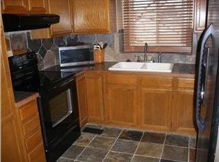 2316 N Ridgewood Dr, Wichita, KS 67220