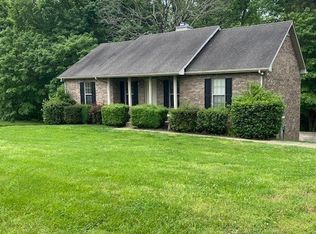 2988 Jarrell Ridge Farms Rd, Clarksville, TN 37043