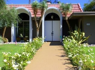 1022 E Sierra Way, Palm Springs, CA 92264