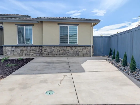 1596 Ascot Ln, Manteca, CA 95337
