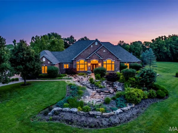 220 Northlind Dr, Defiance, MO 63341