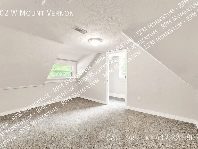 802 W Mount Vernon St — Photo 27