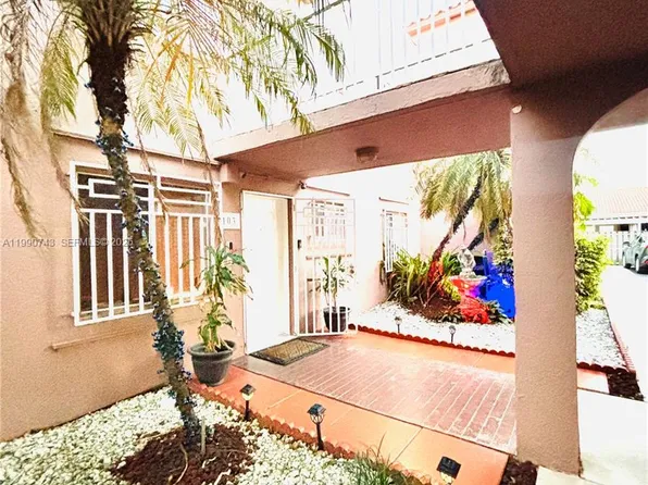 2310 W 74th St APT 103, Hialeah, FL 33016