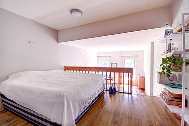 Rented by Urbane Brokerage